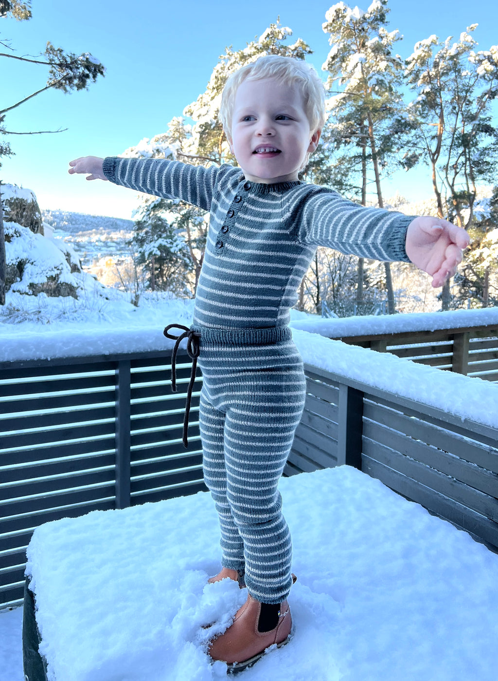 Ullstripesett